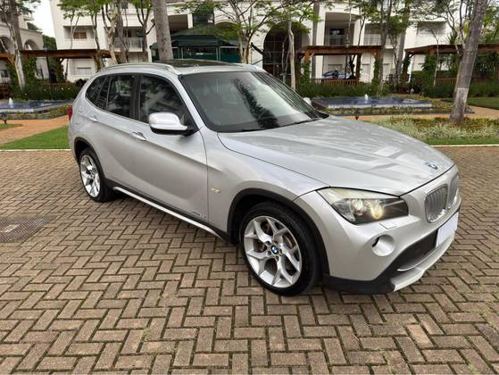 BMW X1 3.0 24V GASOLINA XDRIVE28I 4P AUTOMÁTICO BMW X1 3.0 24V GASOLINA XDRIVE28I 4P AUTOMÁTICO